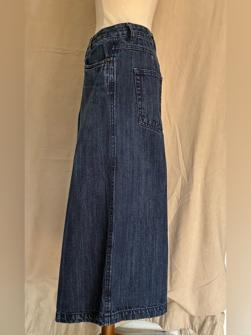 Dark Indigo Wide-Leg Denim Culottes - Picture 4 of 11